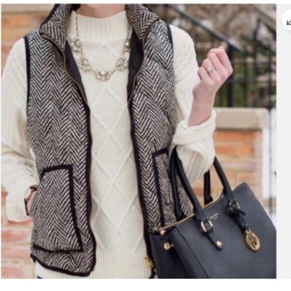 J. Crew Excursion Quilted Vest in Herringbone - RARE FIND - Picture 4 of 9